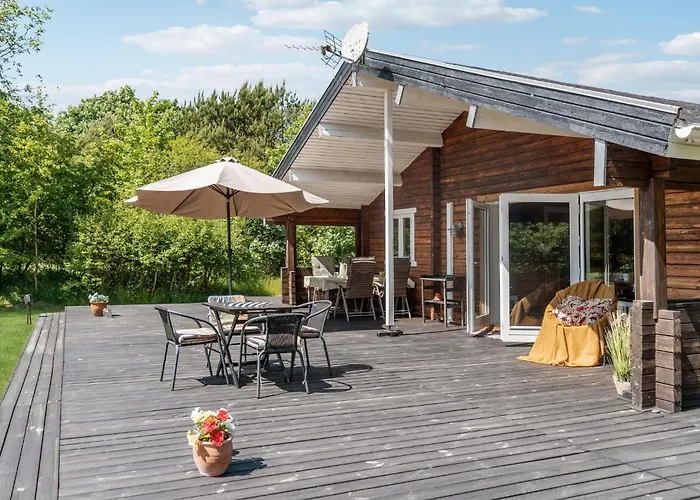 Casa vacanze Cozy In With Kitchen